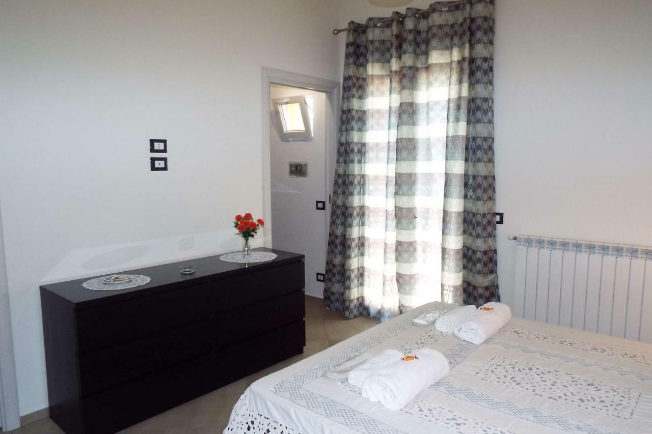 Cefalu Studio Room And Apartments المظهر الخارجي الصورة